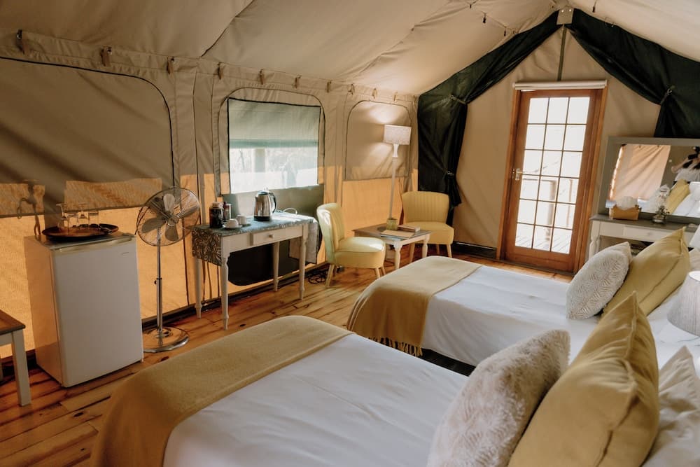 Chandelier Game Lodge