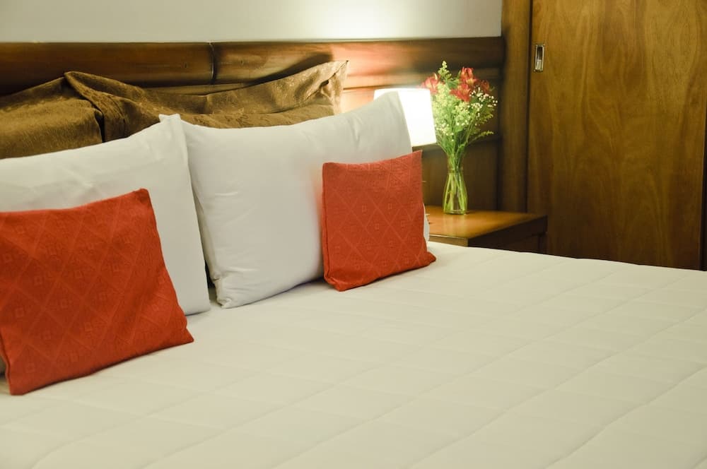 De la Trinidad Hotel