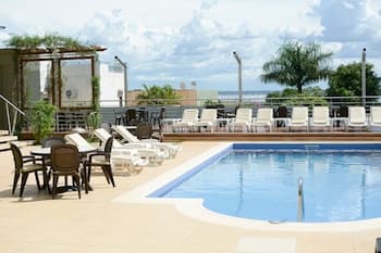 De la Trinidad Hotel