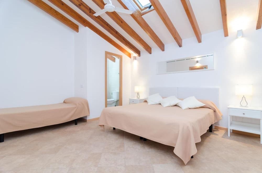 Embat alberg juvenil - Hostel