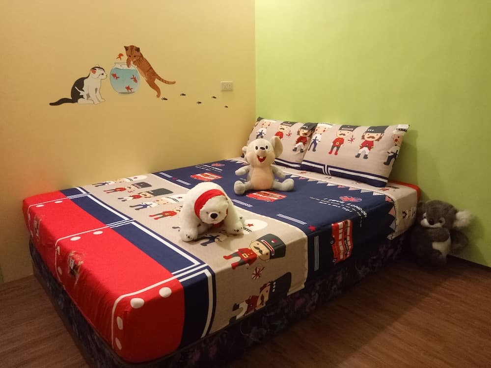 Time Traveling Hostel