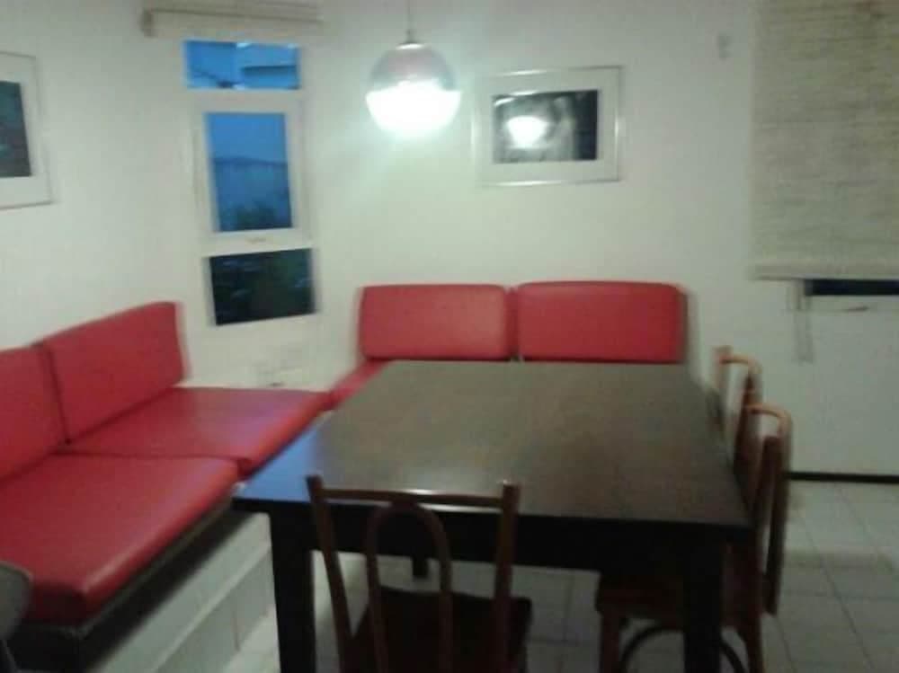 Condomínio Residências Bougainville