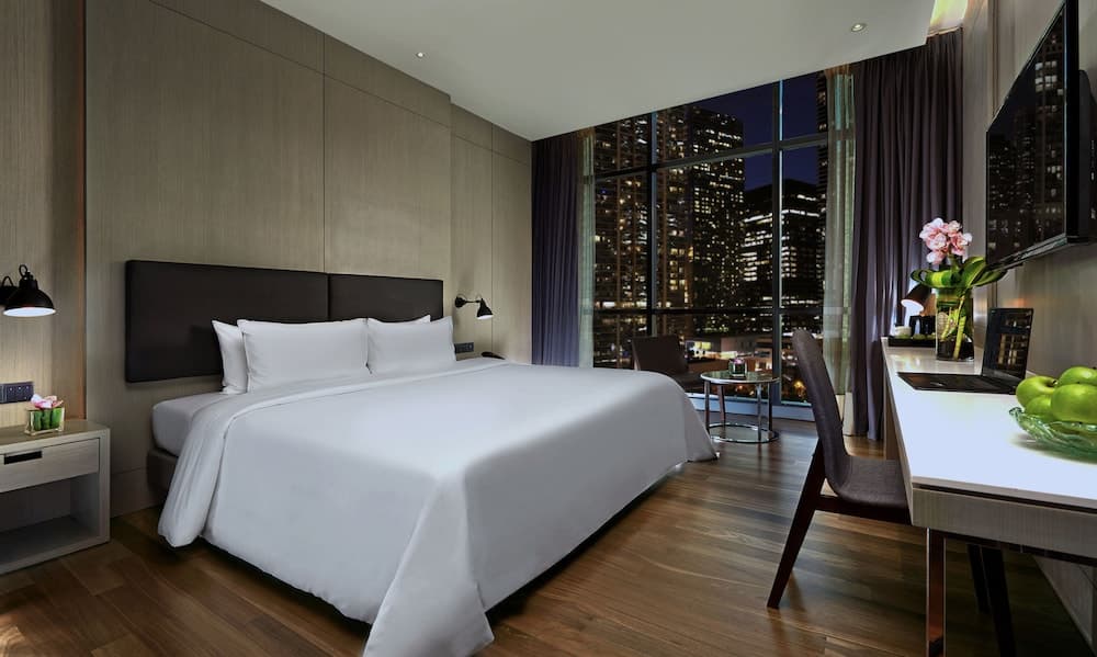 V E Hotel & Residence