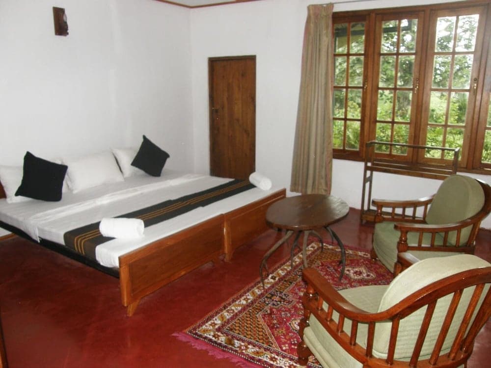 Hatale Mini Worlds End Bungalow