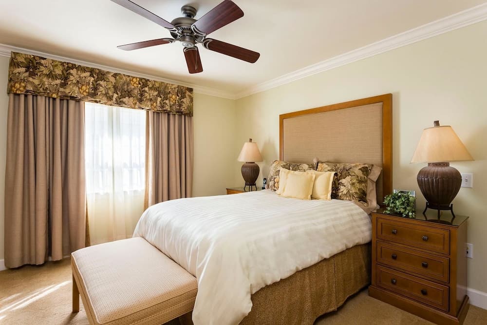 RVH 170 Centre Court Escape