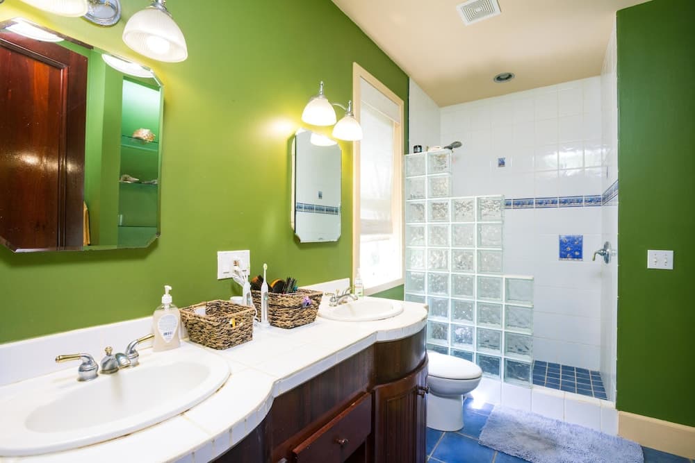 Lawson Rock Magnolia House