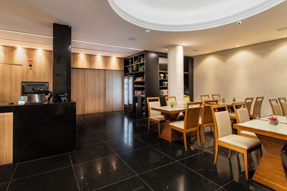 Suntory Business Hotel