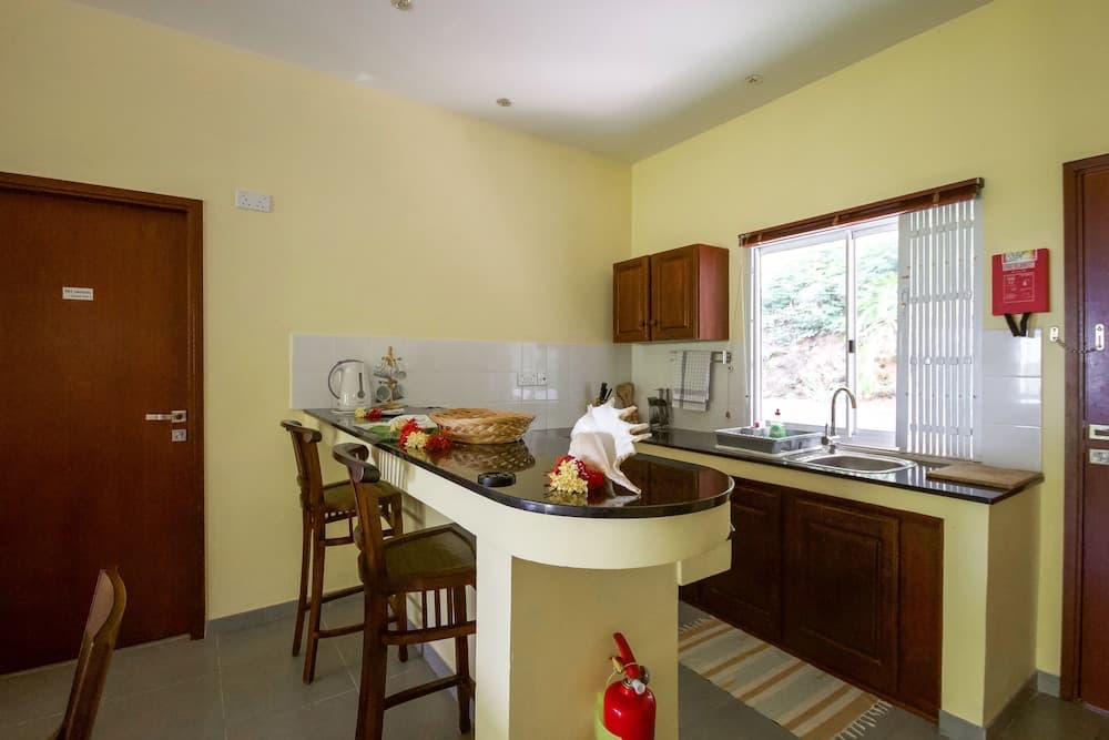 Surfers Self-Catering Chalets