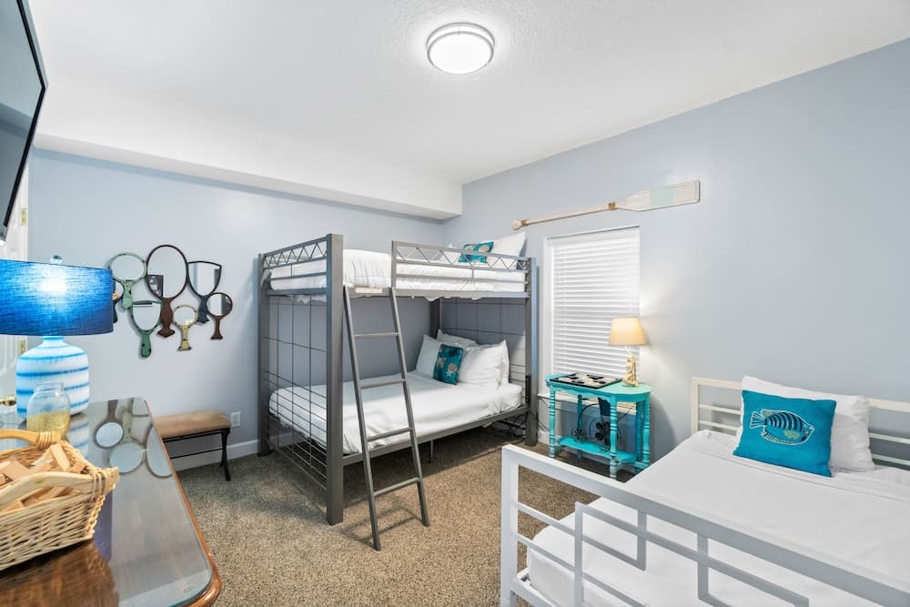 Tropic Winds by Panhandle Getaways