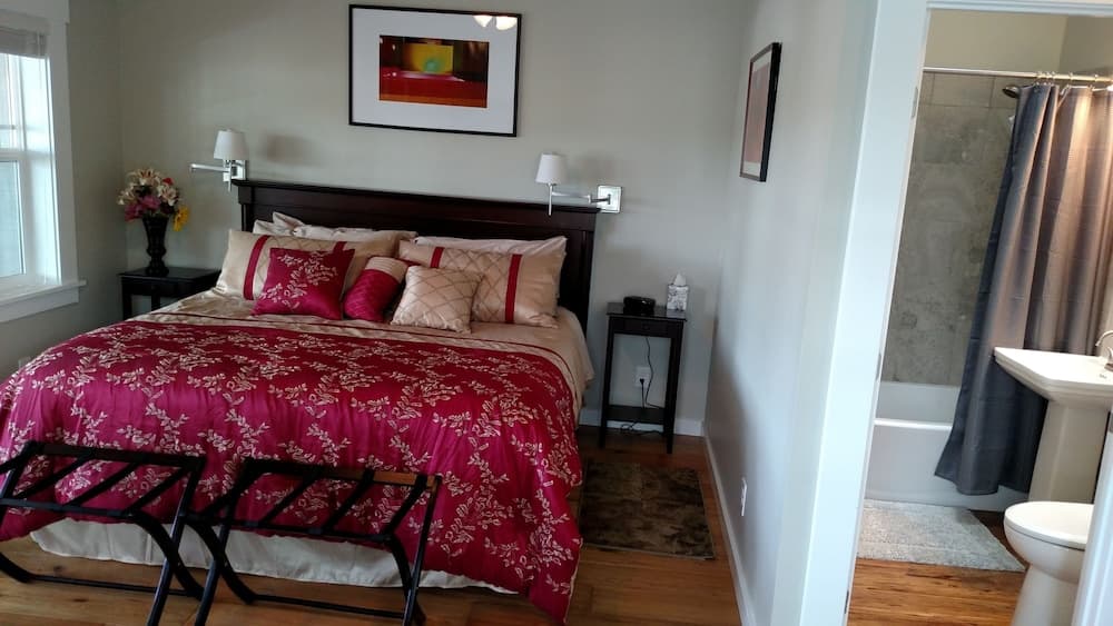 Friday Harbor Grand B&B