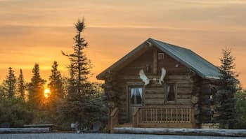 Alaska's Gold Creek Lodge