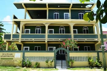 Sea Pearl Vacation Suites