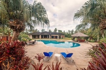 Rarotonga's Fishing Lodge - GT's