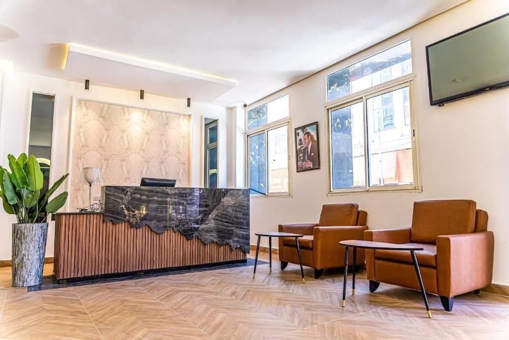 Hotel Les Ambassadeurs