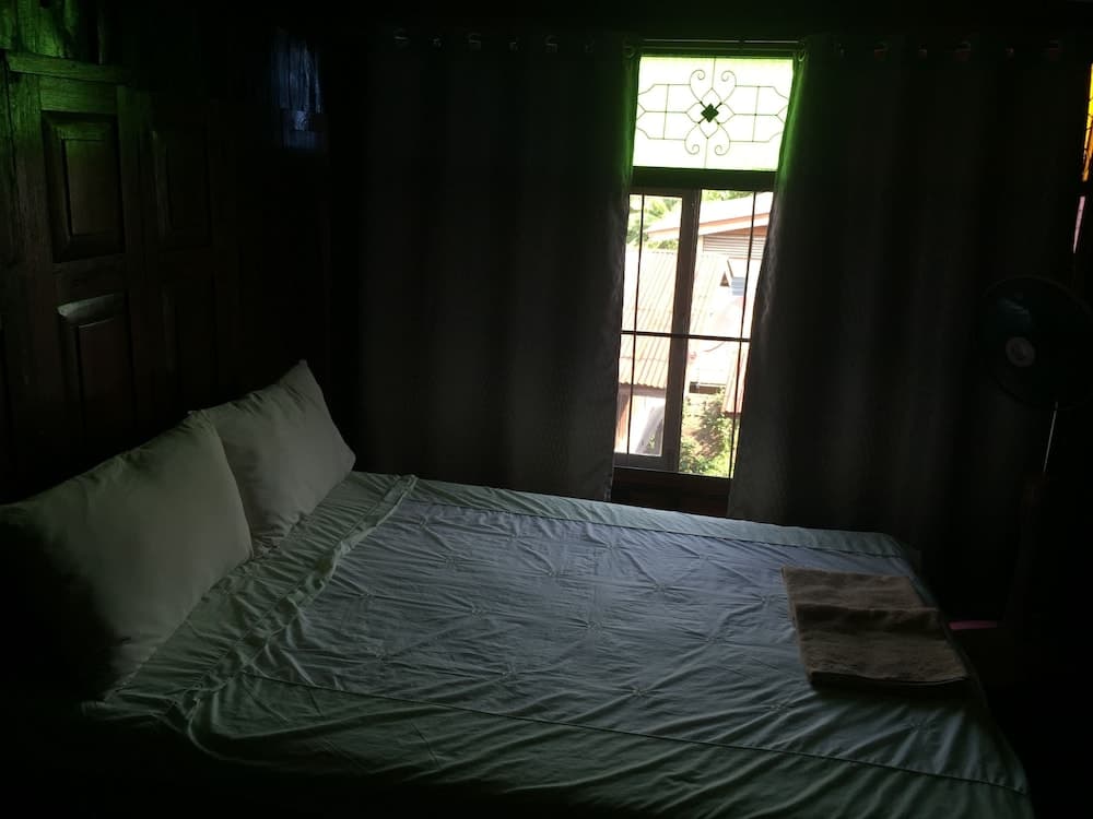 Baan Are Gong Riverside Homestay