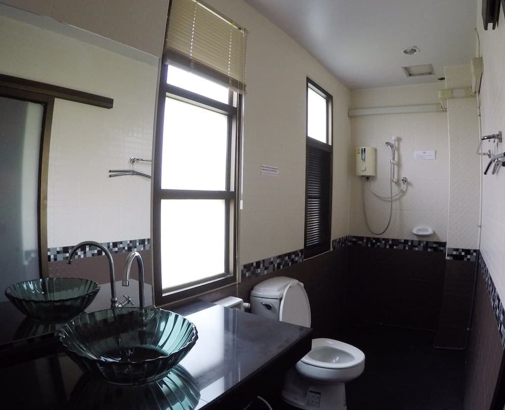 The Old Palace Resort