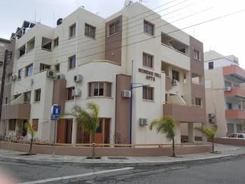 Nondas Hill Hotel Apartments