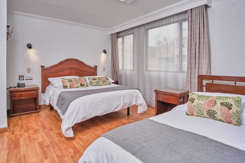 Hotel Virrey Central