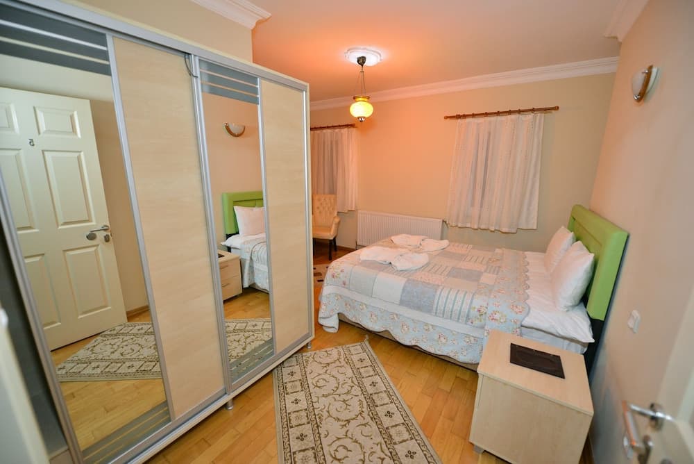 Assortie La Villa Hotel