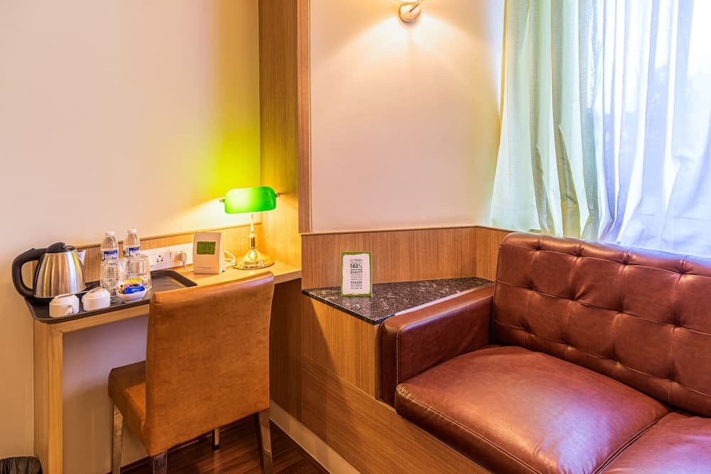 Treebo Premium Grand Emerald