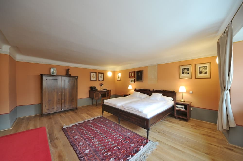 Apartments Latrán 43