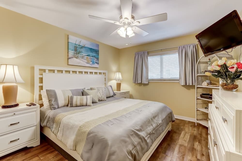 Seashore Condo with Balcony Overlooking the beach and the Atlantic by RedAwning