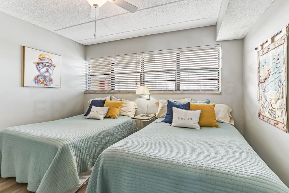 Corner Unit Condo with unobstructed views of the Atlantic by RedAwning