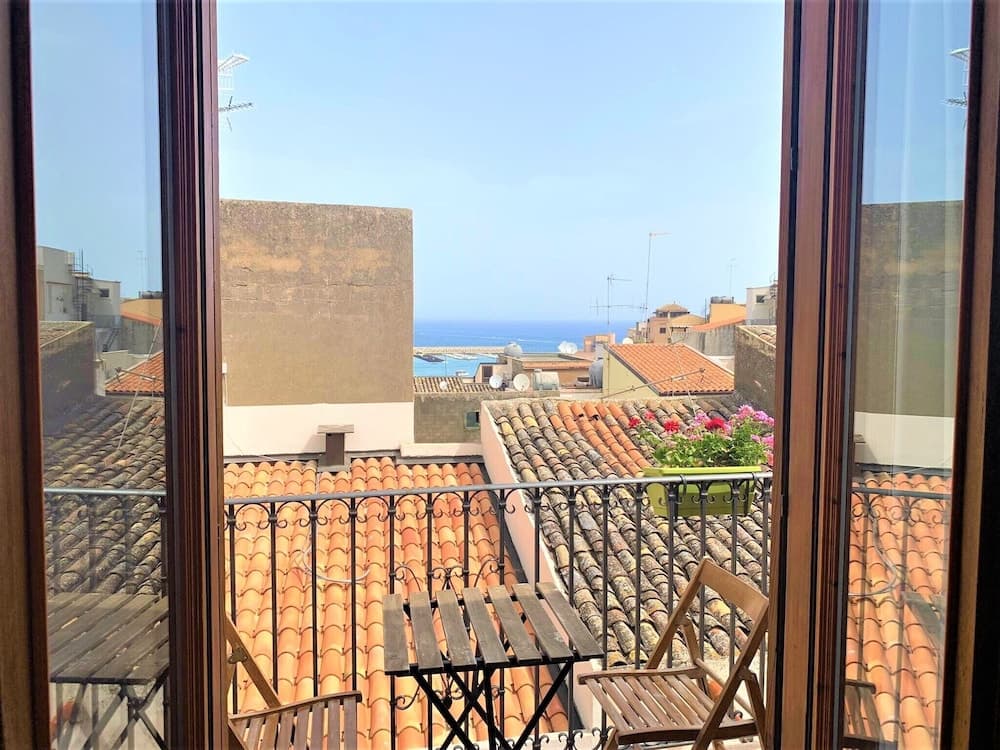 Badia Rooms & Breakfast