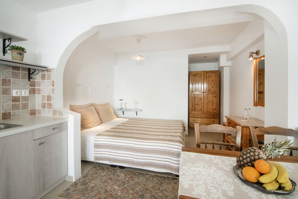 Nafsika Sea View Apartments