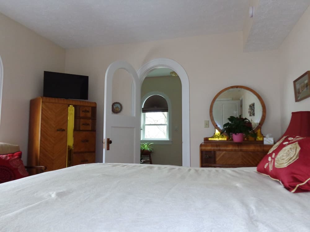 Connellsville B&B