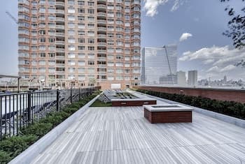 Global Luxury Suites at Newport