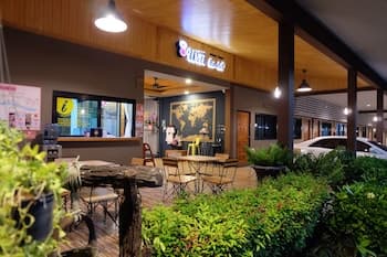 Warm Well Hostel Kanchanaburi