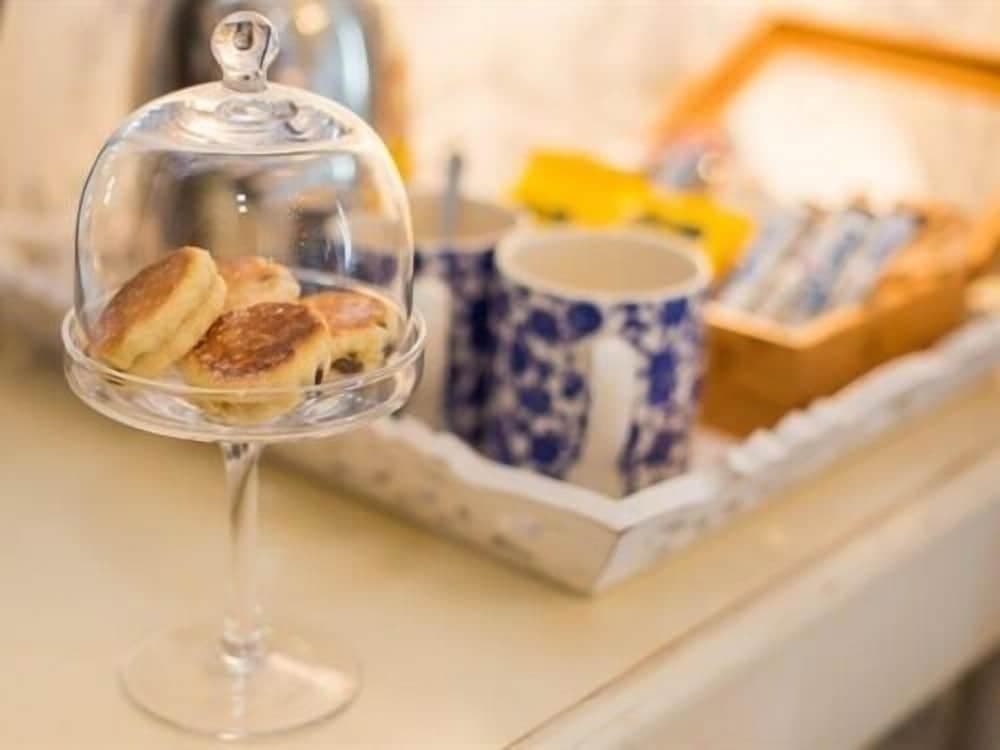 James Place @ Brynawel