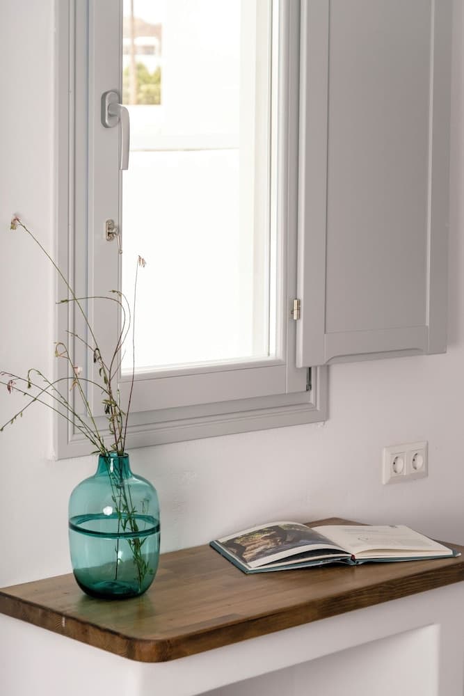 Quartano Suites by Heliessa