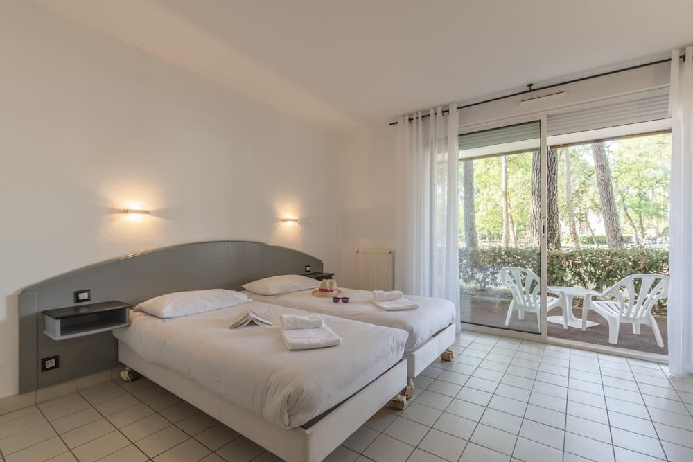 Azureva Ronce Les Bains