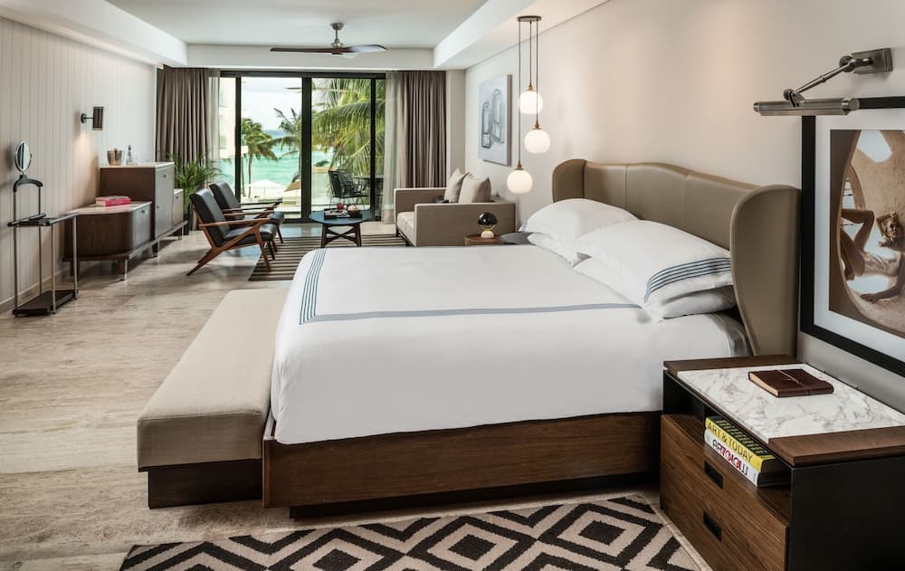 Thompson Beach House