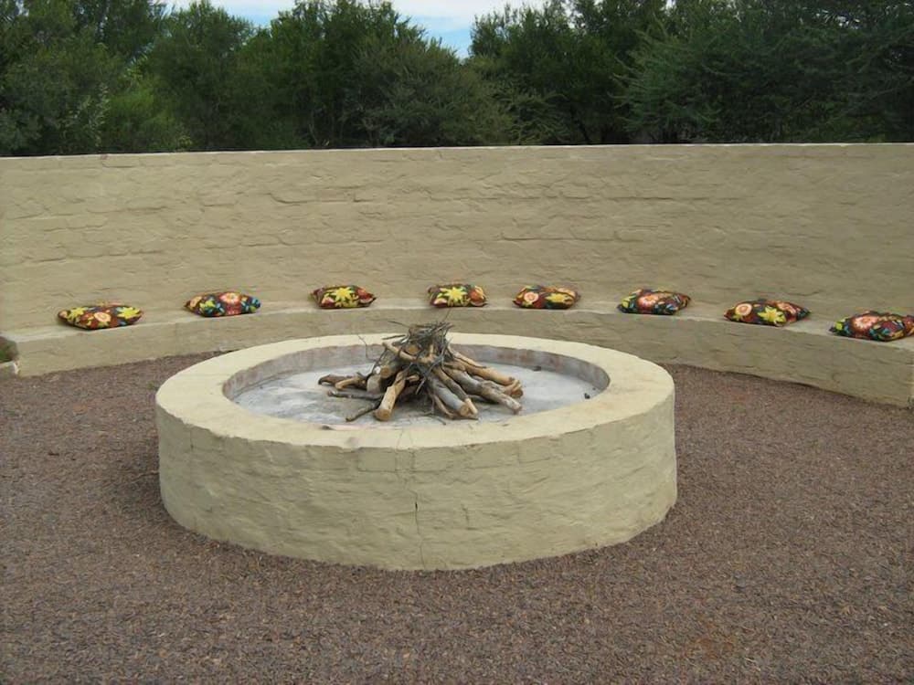 Leselo La Bontshi Lodge