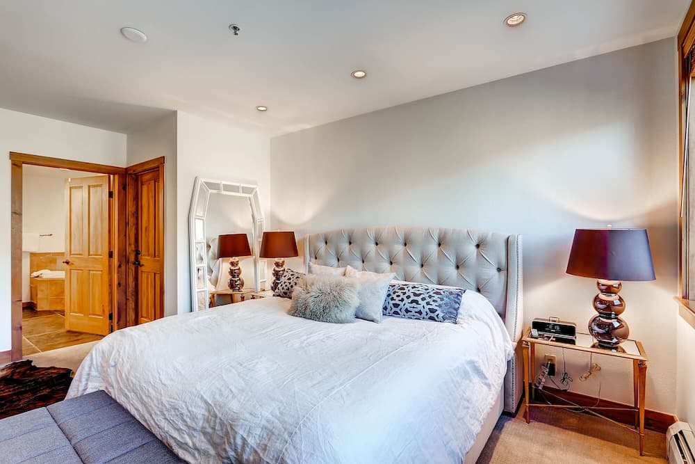 Timbers & Lone Eagle by Vail Resorts