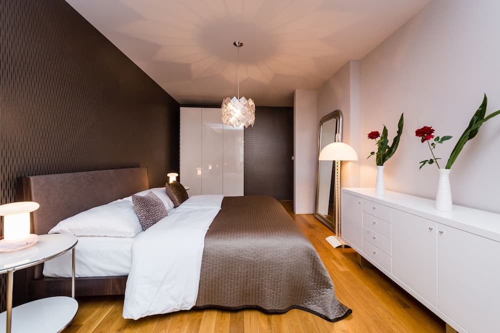 Karlin Residence by TKC