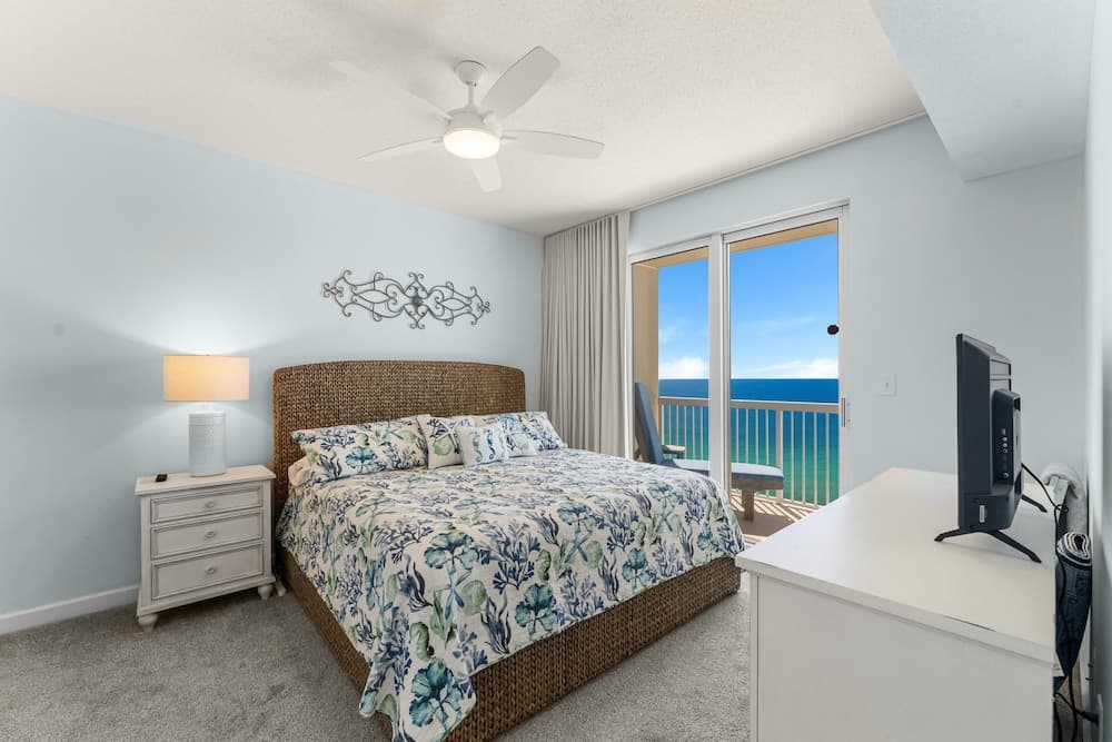 Seychelles Beach Resort by Panhandle Getaways