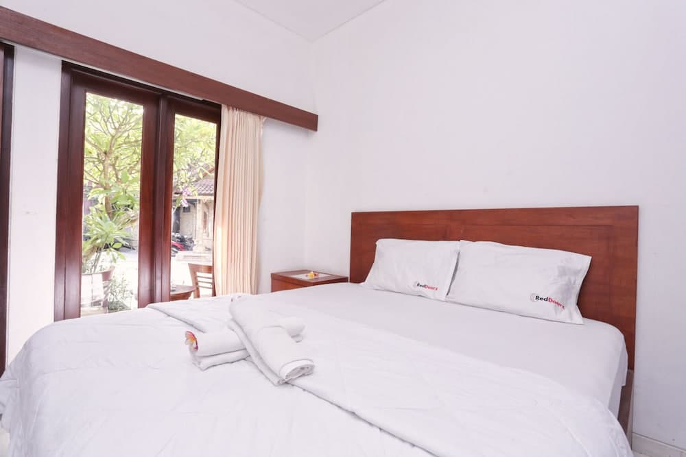 RedDoorz @ Pendawa Kartika Plaza