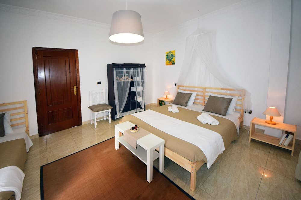 Casa Emblematica Armonia