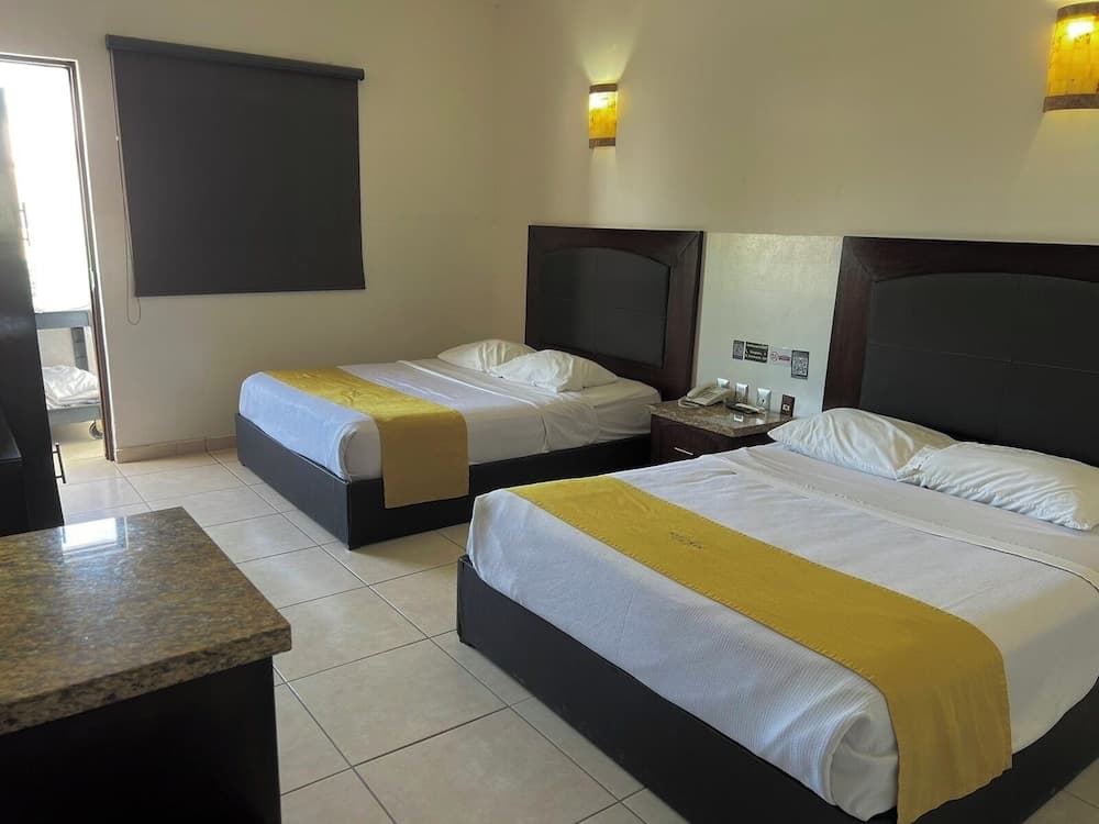 Hotel Maioris Guadalajara