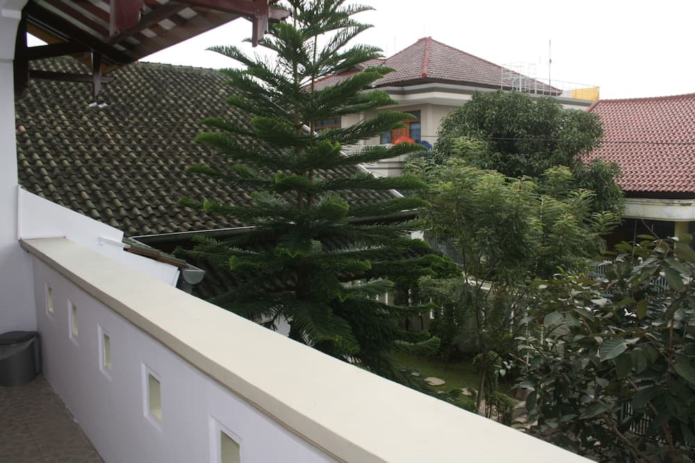 Junjunan Dalam Sharia Guesthouse