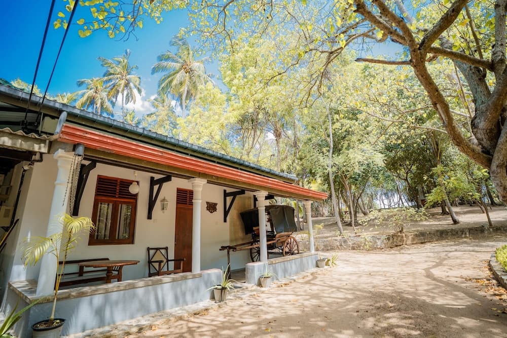 The Waves Beach Chalets