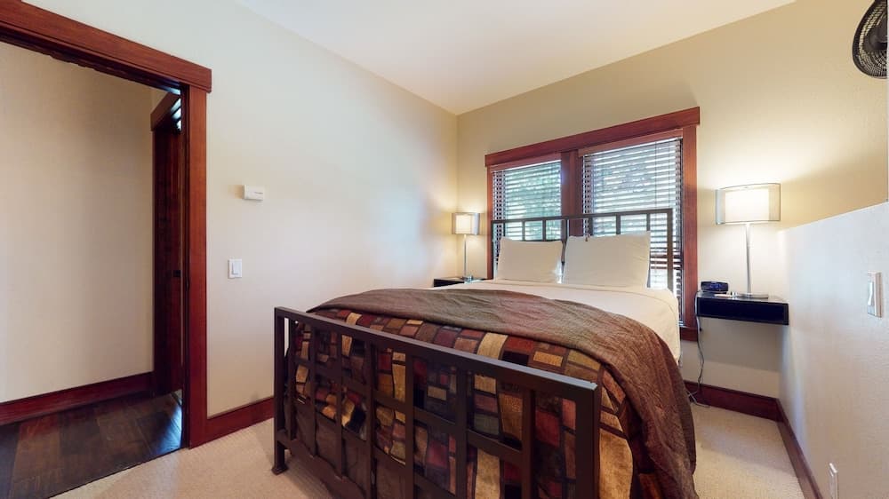 Juniper Crest 1 4 Bedroom Townhouse by RedAwning