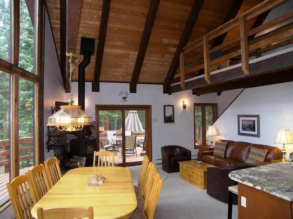 The Rendezvous 3 Bed 2 Bath