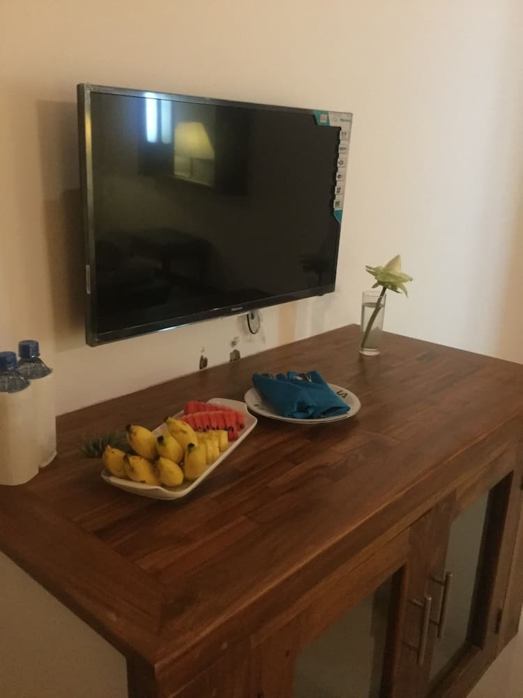 Grand Kalundawa Waterfront Resort