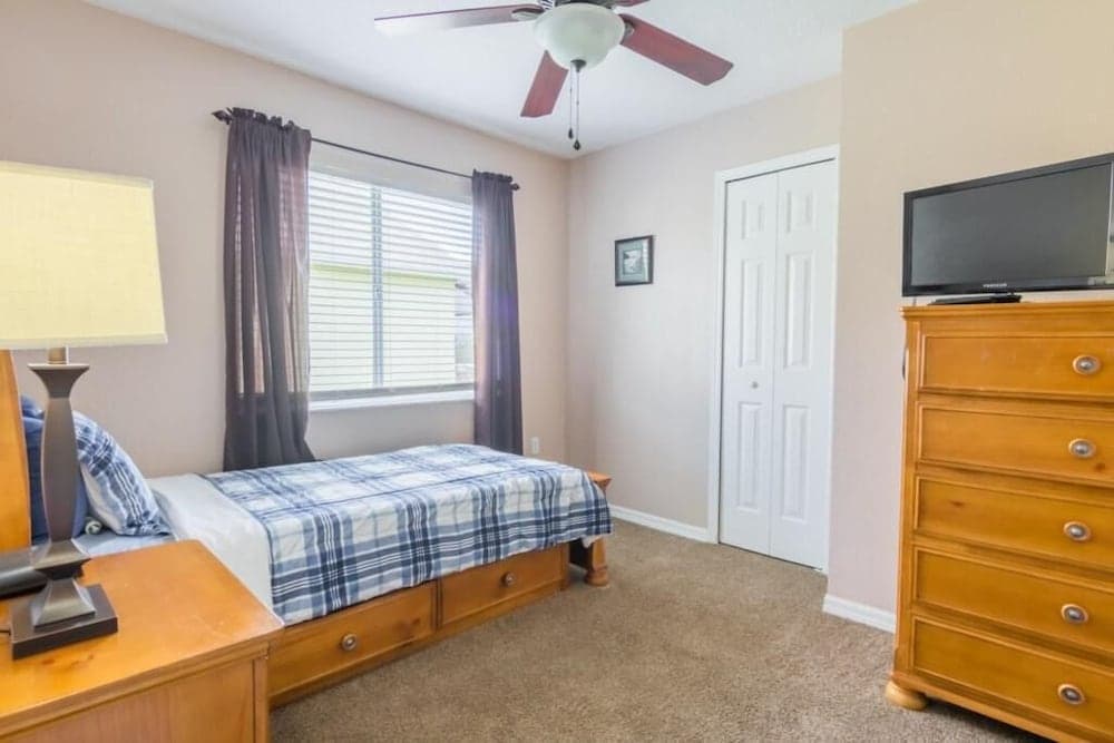 Thomas's Hillcrest Estate Villa