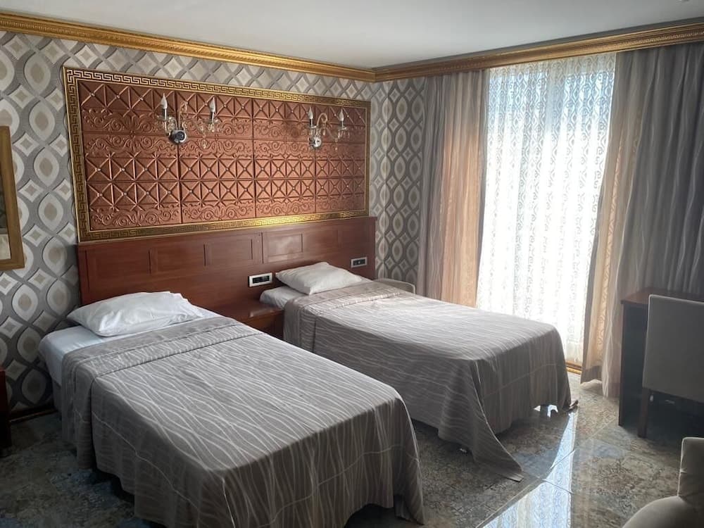 Grand Merin Airport Hotel